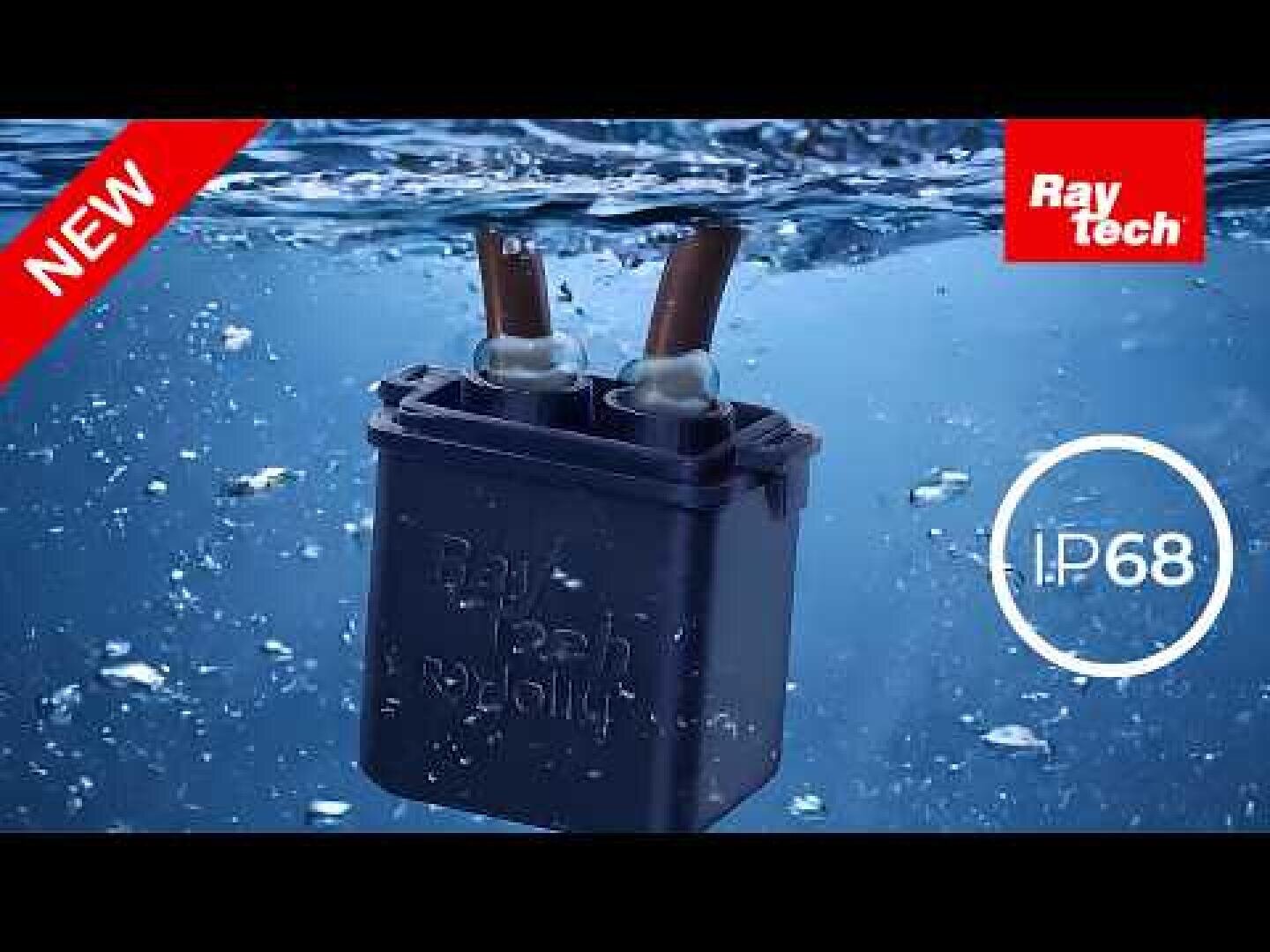 RAYJolly ist das unidirektionale Zubehör für angeschlossene Kabel mit 450 V-Klemmen. Gebrauchsfertig und sehr schnell zu installieren, wird es mit vorvernetztem Silikondichtmittel geliefert, um eine maximale Isolierung und Versiegelung in Gegenwart von Wasser zu gewährleisten. Immer wieder öffenbar und inspizierbar.

RAYJolly besteht aus POLYPROPYLEN, einem chemisch beständigen und zu 100 % recycelbaren Material und ist mit einem hochdichtenden und isolierenden VISCOELASTIC GEL vorgefüllt, das der REACH-Verordnung entspricht und frei von Stoffen ist, die gemäß der aktuellen CLP-Gesetzgebung als gefährlich eingestuft sind.

•	Beständig gegen Schimmel und UV-Strahlen
•	Entspricht EN 50393 soweit anwendbar
•	Kein Lagerdatum
•	Halogen-free GEL
•	Schnelle und einfache Installation
•	Verwendbar mit verschieden Klemmentypen und isolierten Drähten
