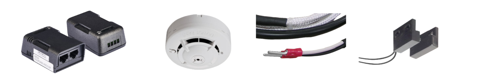 Quatre composants d'un système de sécurité : deux modules noirs dotés de connecteurs Ethernet, un détecteur de fumée blanc et rond, un gros plan sur des câbles électriques munis de fiches rouges, ainsi que deux petits capteurs noirs dotés de trous de fixation et de câbles.